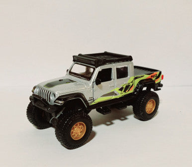 Jeep Gladiator Silver With Roof Rack