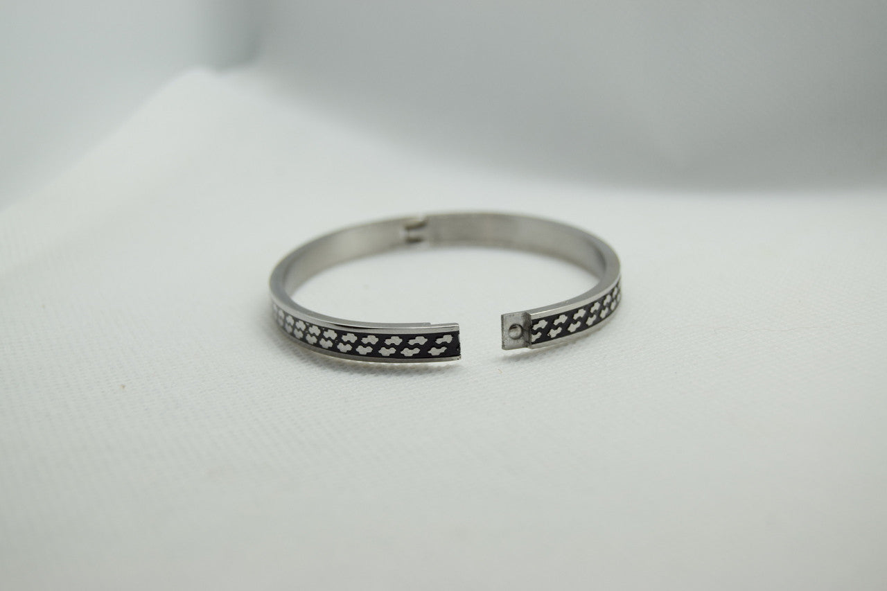 Silver Hinged Jeep Bracelet