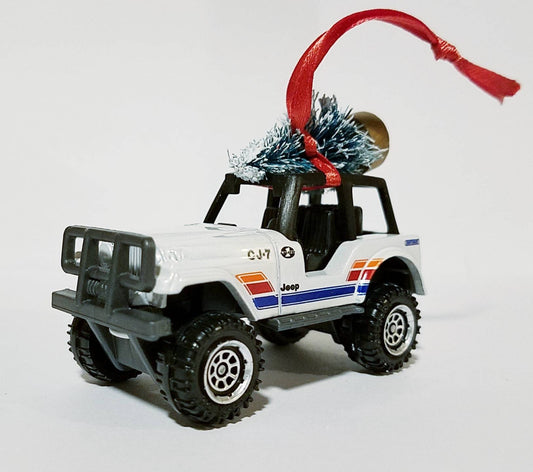 Jeep CJ White Ornament with Tree