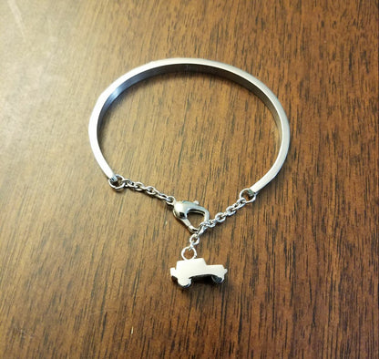 Jeep Charm Bracelet Silver Side Jeep