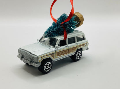 White Jeep Wagoneer Ornament with Tree
