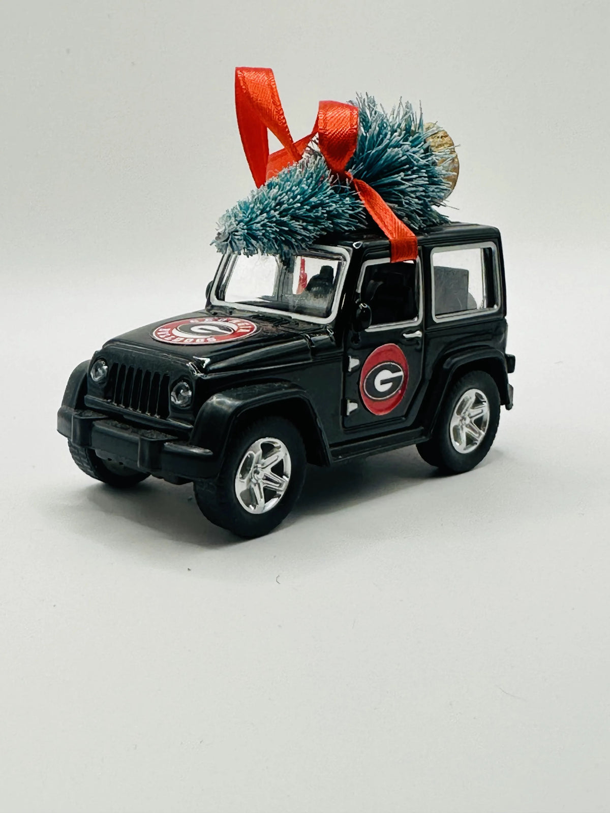 Jeep Wrangler UGA Georgia Bulldogs Christmas Ornament