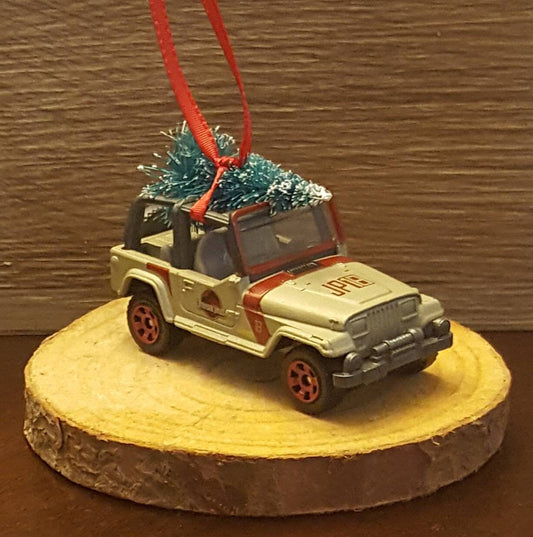Jurassic World JP18 Jeep Wrangler YJ Ornament