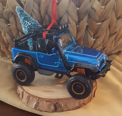 Jeep Wrangler TJ Christmas Ornament with Tree