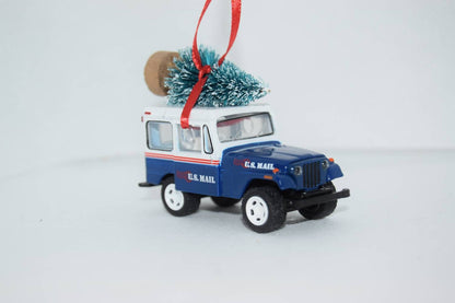 Mail Jeep Ornament with Tree