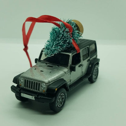 Jeep Wrangler Unlimited JKU Silver Ornament with Tree