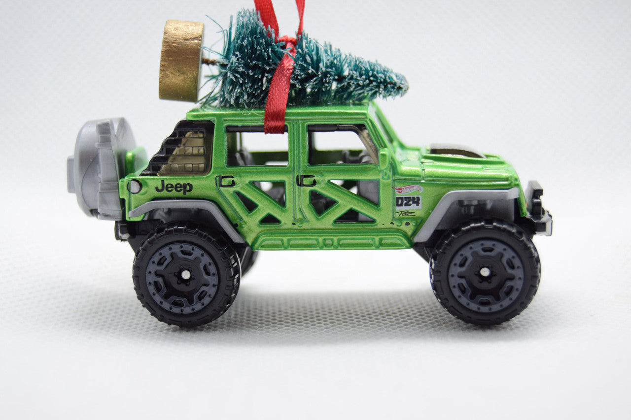 Jeep Wrangler JKU Green Christmas Ornament