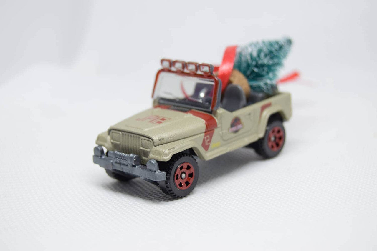 Jeep Wrangler JP12 Jurassic Park Ornament